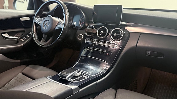 Mercedes-Benz C220 d 12 of 15