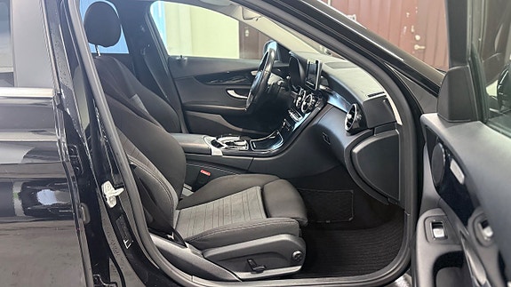 Mercedes-Benz C220 d 13 of 15