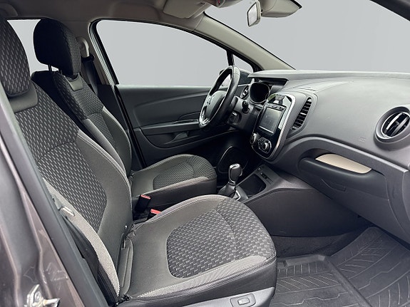 Renault Captur 9 of 15