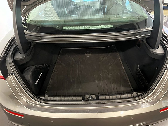 Maserati Ghibli 18 of 19