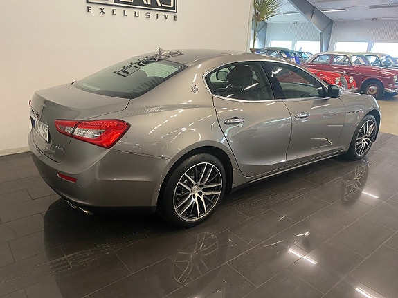 Maserati Ghibli 5 of 5