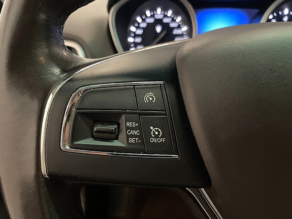 Maserati Ghibli 13 of 19