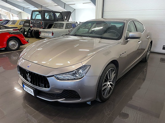 Maserati Ghibli 6 of 19