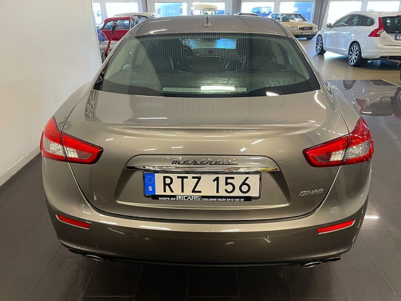 Maserati Ghibli 4 of 19