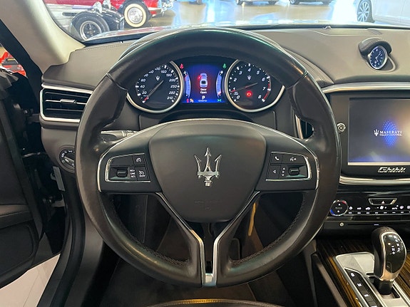 Maserati Ghibli 11 of 19