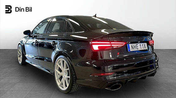 Audi RS3 3 of 5