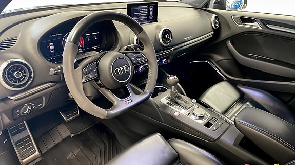 Audi RS3 7 of 15