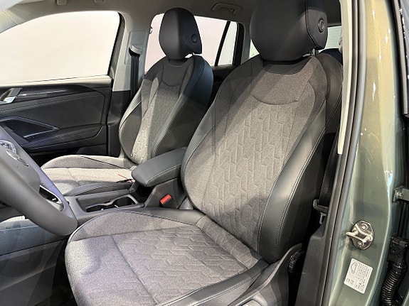 Volkswagen Tiguan 7 of 20