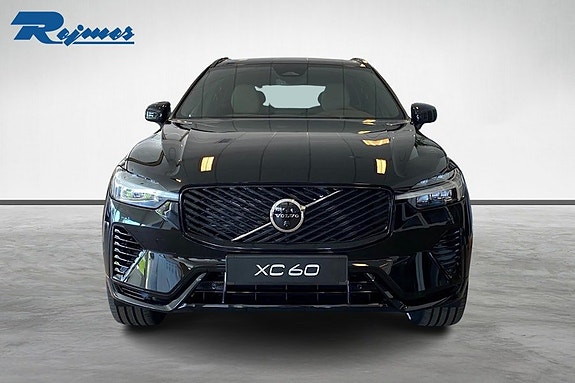 Volvo XC60 19 of 19