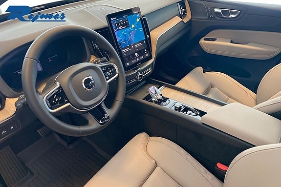 Volvo XC60 5 of 19