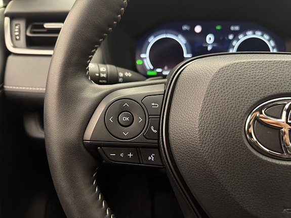 Toyota RAV4 19 of 30