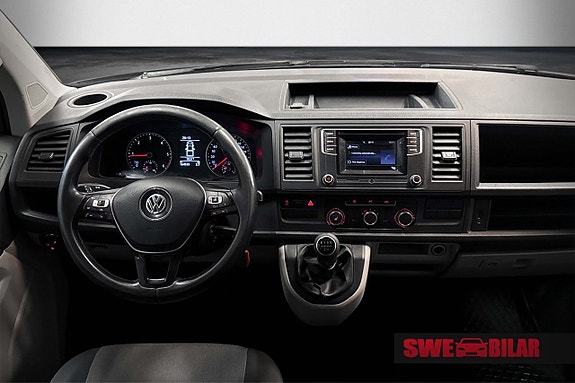 Volkswagen Transporter 14 of 17