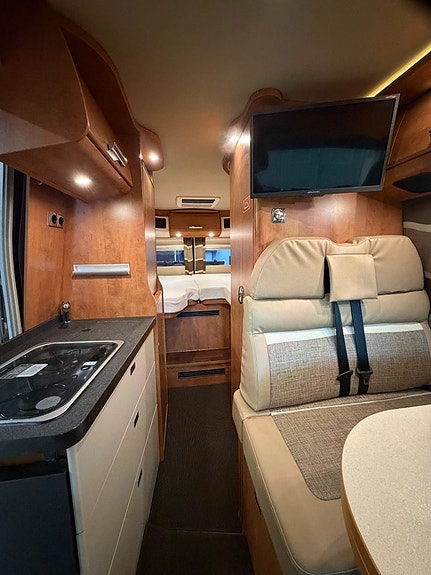 Malibu VAN 640 LE Solceller I Markis I Inverter I  Automat I 1-ägare 8 of 15