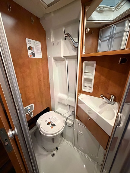 Malibu VAN 640 LE Solceller I Markis I Inverter I  Automat I 1-ägare 13 of 15