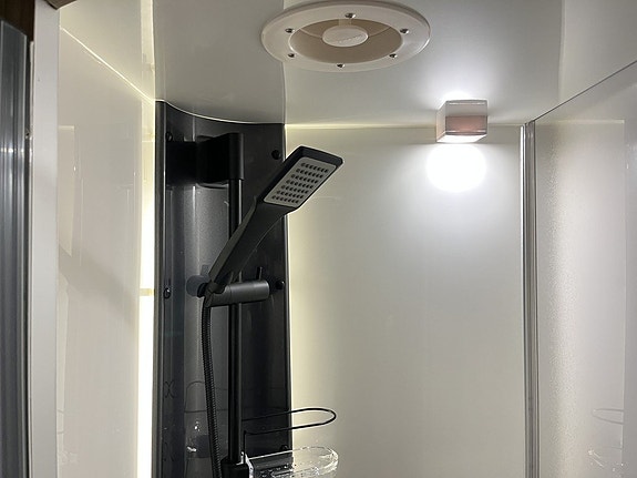 Kabe ROYAL X 810 LQB (5 bält+ALDE+Aut 170hk+Mercedes+Litium+Skinn) 22 of 25