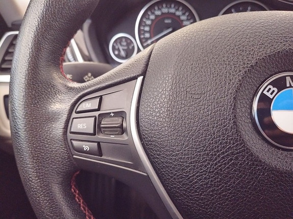 BMW 318 25 of 26