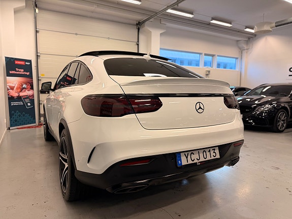 Mercedes-Benz GLE43 13 of 30