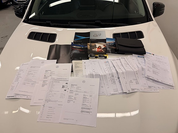 Mercedes-Benz GLE43 4 of 30
