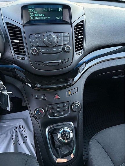Chevrolet Orlando 16 of 24
