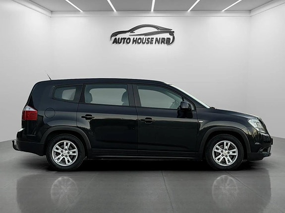 Chevrolet Orlando 12 of 24