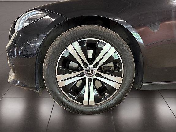 Mercedes-Benz C220 d 23 of 23