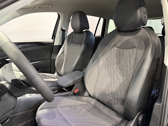 Volkswagen Tiguan 9 of 24