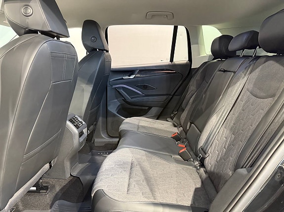Volkswagen Tiguan 10 of 24