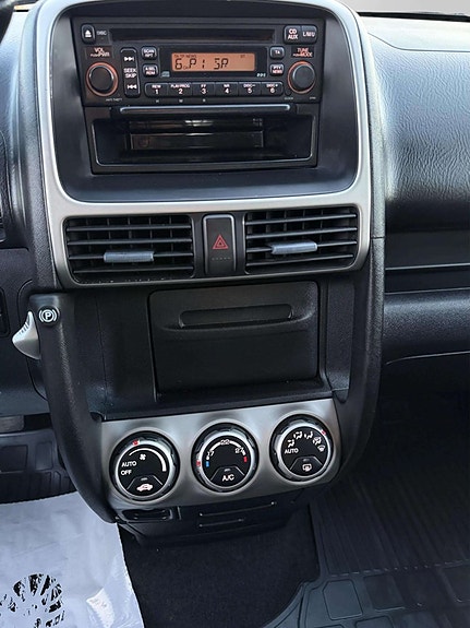 Honda CR-V 17 of 22