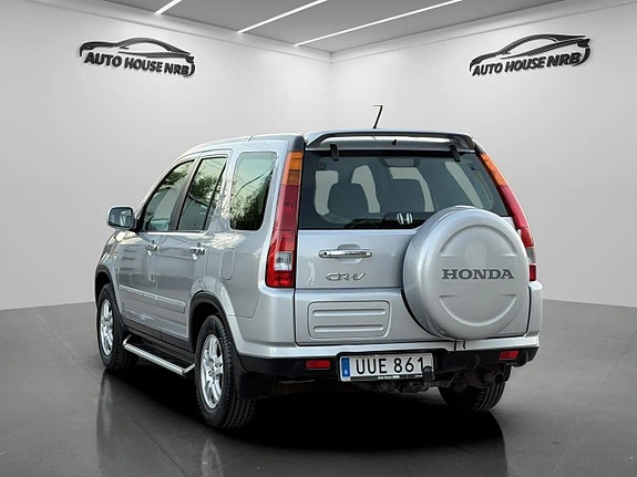 Honda CR-V 8 of 22