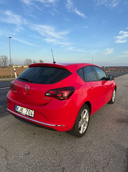 Opel Astra 2 of 3