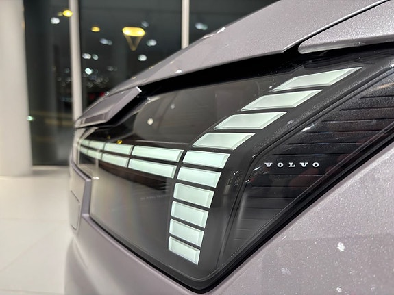 Volvo ES90 16 of 16