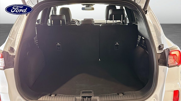 Ford Kuga 10 of 10