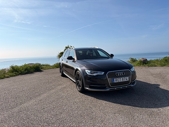 Audi A6 allroad 2 of 5