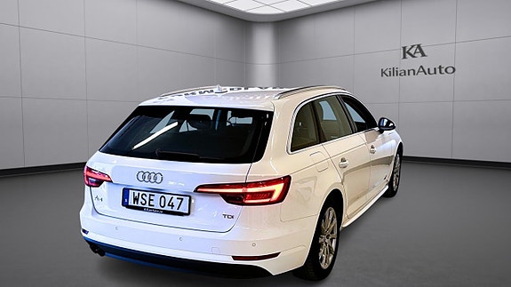 Audi A4 4 of 5