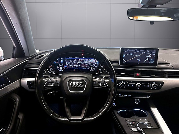 Audi A4 14 of 19