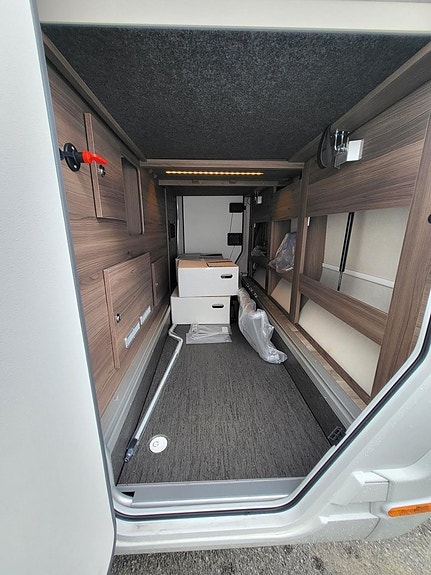 Kabe TravelMaster Novum 750 LGB Serviceavtal, Royalpaket, Hydrauliska stödben, Ac, 6 of 22