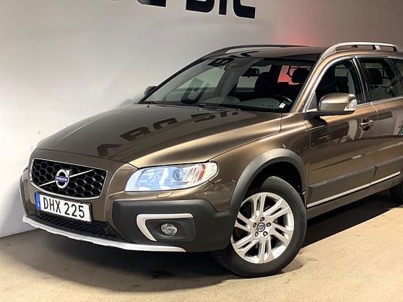 Volvo XC70 3 of 5