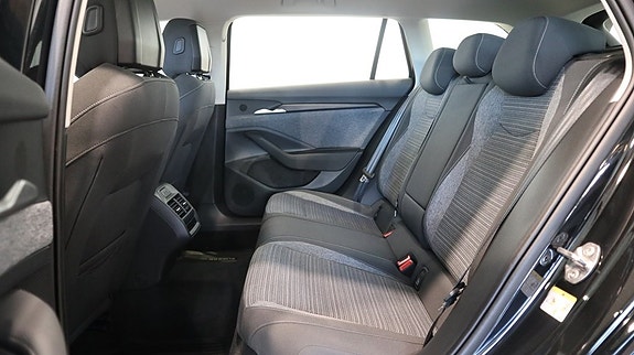 Skoda Superb 8 of 20