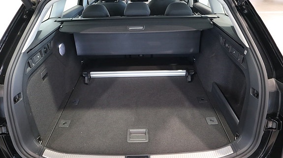 Skoda Superb 16 of 20