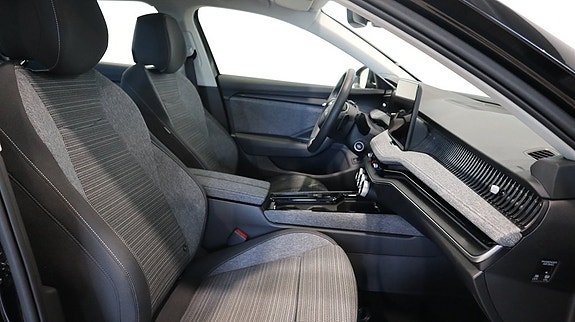 Skoda Superb 7 of 20