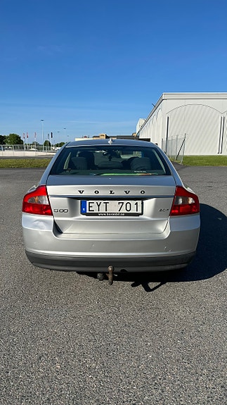 Volvo S80 3 of 3