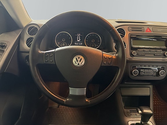 Volkswagen Tiguan 10 of 10