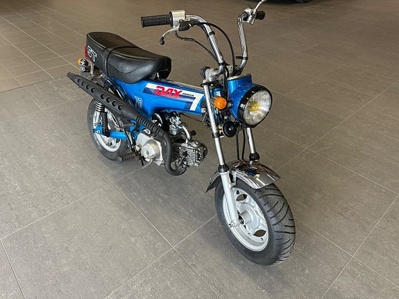 Honda DAX ST 70  5 Hk Svensksåld  550 Mil Mycket bra skick