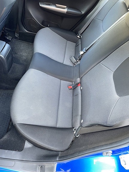 Subaru Impreza 17 of 17