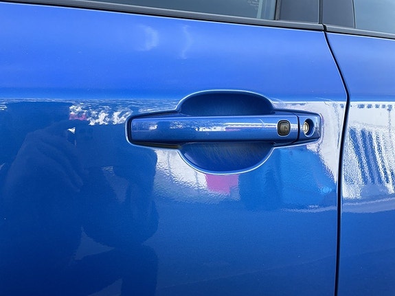 Subaru Impreza 10 of 17