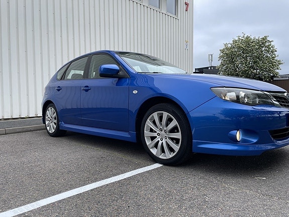 Subaru Impreza 8 of 17