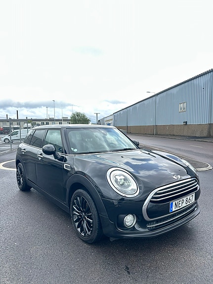 MINI Cooper 5 of 5