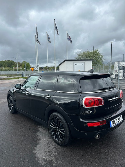 MINI Cooper 3 of 5