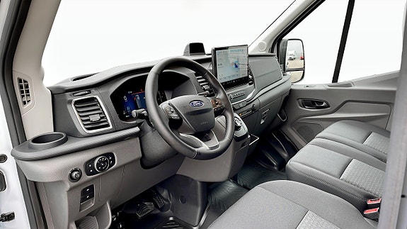 Ford Transit 5 of 5