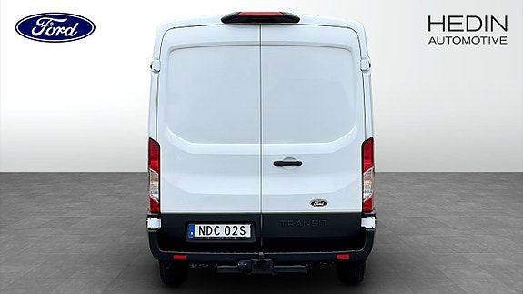 Ford Transit 7 of 19